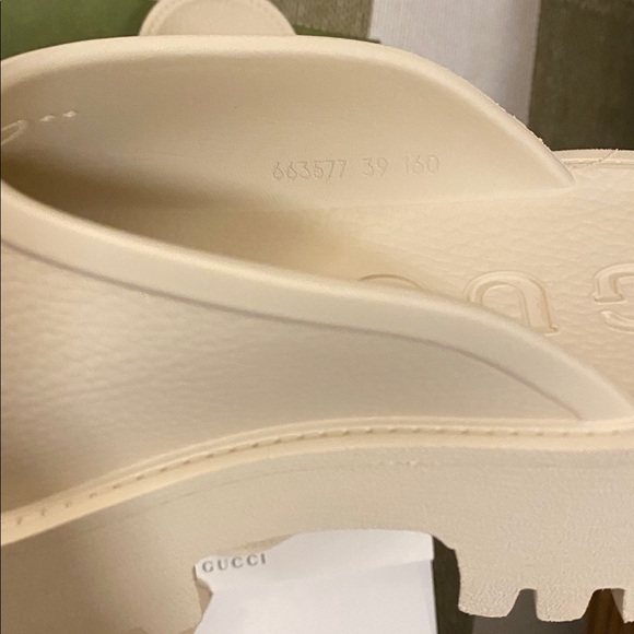 Gucci Women's Platform Perforated G Mule - Picture 11 of 13